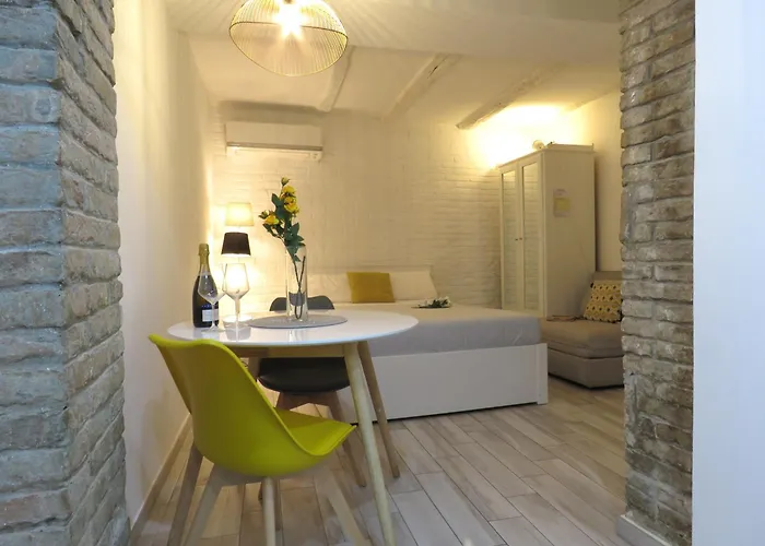 Oberdan Апартаменты *